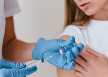 От гриппа вакцинировались более 600 тысяч жителей Самарского региона