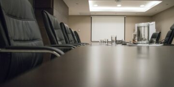 Самарские муниципалы ищут способы купировать претензии к ним из-за конфликта интересов