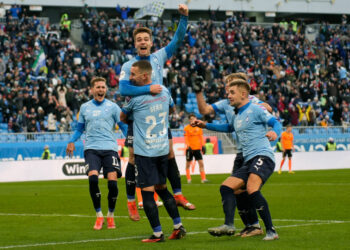 «Крылья Советов» обыграли «Урал» и вышли на третье место