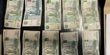 Мигрант-нелегал пытался подкупить руководство Самарского линейного отдела полиции