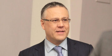 Элитная территория в центре Самары пролетает мимо муниципалитета в сторону Росимущества