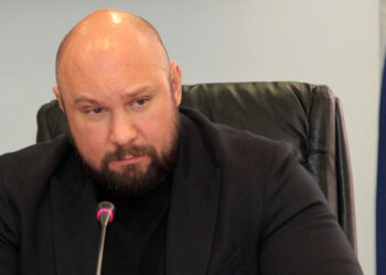 Строитель-депутат снова пошел в крестовый поход против группы «Древо» и программы спасения дольщиков