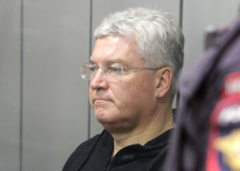 Как правую руку Дмитрия Азарова отправляли в изолятор