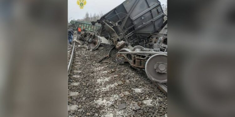 Сошедшие с рельсов вагоны под Рязанью, фото: t.me/readovkanews