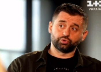 «Джонсон сказал воевать»: Украина впервые официально рассказала правду об отказе от мира