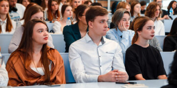 Улучшение результатов приема в самарские вузы не гарантирует спасение новых студентов от безработицы в будущем