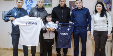 Глава Самарского СУ СКР поучаствовал в благотворительной акции «Елка желаний»