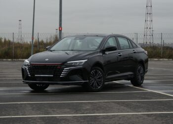 Китайский концерн Dongfeng представит в России восемь новых моделей