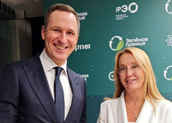 При поддержке «Роснефти» в Самаре построен крупный плавательный комплекс