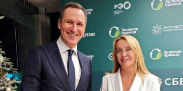 При поддержке «Роснефти» в Самаре построен крупный плавательный комплекс