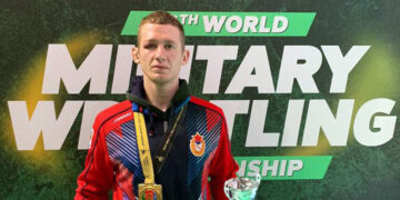 Чемпион мира по греко-римской борьбе среди военнослужащих рассказал, кого ему пришлось положить на лопатки за золотую медаль