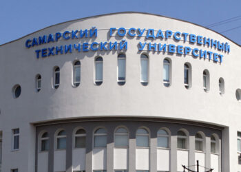 В вузах Самарской области стало больше и студентов, и денег