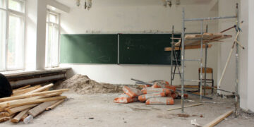 «Строительные системы» подвели Новокуйбышевск и с капремонтом школы, и с многомиллионным авансом