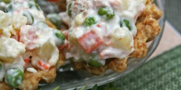 В России салат «сельдь под шубой» обойдется на 53% дешевле «оливье» 