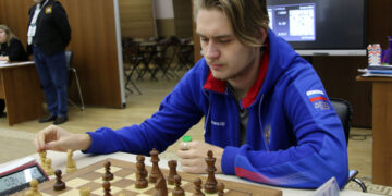 Гребнев примерил мировую шахматную корону