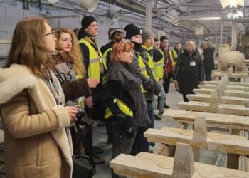 В гостях у завода «Самарский Стройфарфор» побывали учащиеся Кинельского государственного техникума