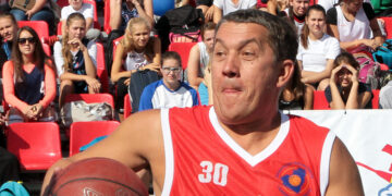 «Краснодаргоргаз» поработает дальше без самарского управленца Виталия Коротких