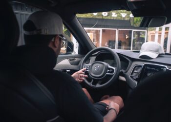 Эксперты назвали лучший кроссовер на вторичном рынке до 2 млн рублей