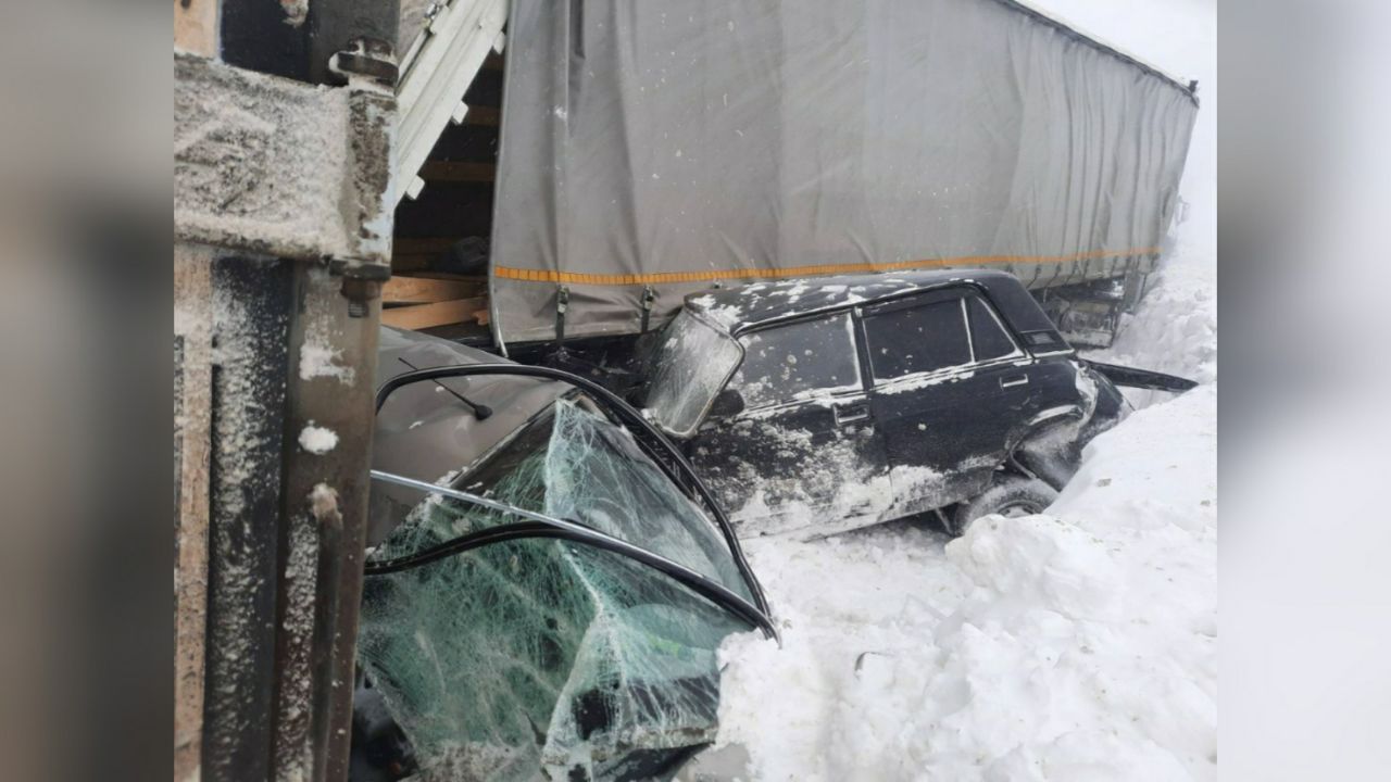 В Самарской области в массовом ДТП столкнулись 15 автомобилей - oboz.info