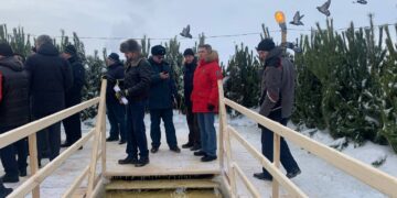 Горячий чай и бутерброды: Крещенские купели в Самаре готовы к празднику