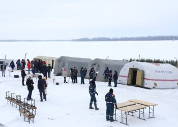 Горячий чай и бутерброды: Крещенские купели в Самаре готовы к празднику