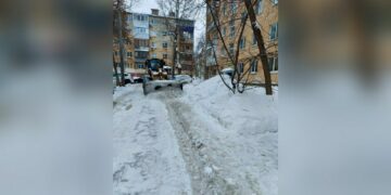 Жители Самарской области за 4 часа назвали тысячи адресов, где плохо убирают снег