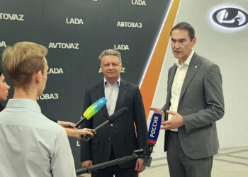 Сбер интегрирует цифровые сервисы в мультимедийную систему автомобилей LADA