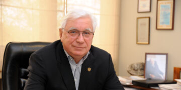 Александр Латкин передает опыт новому поколению самарских строителей