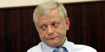 Семья бывшего губернатора Самарской области рискует лишиться жилья в элитной части Подмосковья