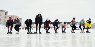 Самарская федерация конькобежного спорта провела первые официальные старты