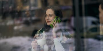 МегаФон стал партнером виртуального оператора СберМобайл