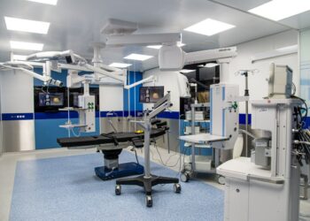 В Самаре открылась первая в России «цифровая операционная»