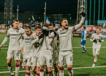 Футболисты «Акрона» вышли на второе место в чемпионате Первой лиги