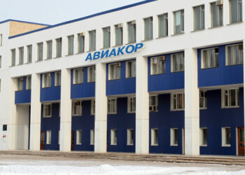 Самарскому авиазаводу грозит банкротство за долги перед компанией сына экс-чиновника «Ространснадзора»