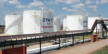 Оператору Николаевского НПЗ с многомиллиардными оборотами опять грозят банкротством