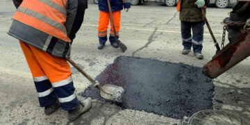 В Самаре в ежедневном режиме определяют участки для аварийно-ямочного ремонта улично-дорожной сети