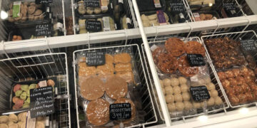 В Самаре запустили ресторан честных цен с морской тематикой