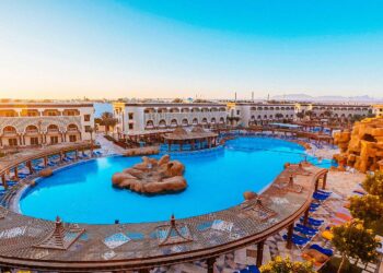 «Очередь из постановлений ФССП» сорвала новокуйбышевцам отдых под солнцем Египта