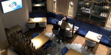 В Самаре запустили ресторан честных цен с морской тематикой