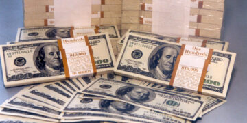 Бывших сотрудников Центра по противодействию экстремизму судят в Тольятти