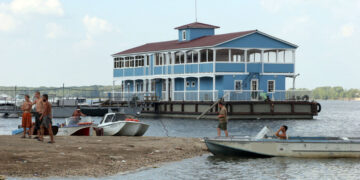 Самарской частью акватории Волги снова некому распоряжаться