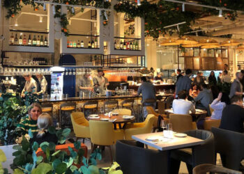 Новый самарский ресторан консолидировал всю средиземноморскую кухню