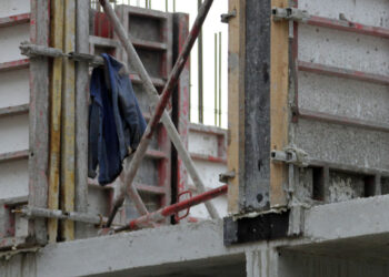 Крупный самарский подрядчик «Белстрой» загодя подготовился к своему банкротству