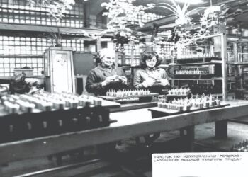 Танки наши быстры