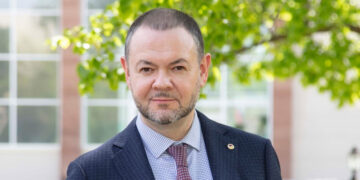 В Тольяттинском госуниверситете переизбрали ректором Михаила Криштала