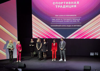 ПФК «Крылья Советов» и ХК «Лада» стали финалистами премии СБК