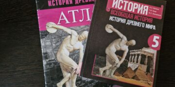 Число уроков истории в 5-8 классах увеличат до трех в неделю