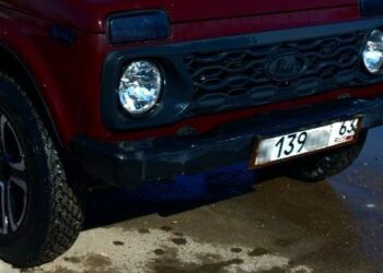 Российский флаг на регистрационных номерах автомобилей станет обязательным