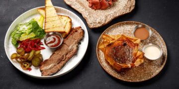 В Самаре в доме книготорговца Гринберга приоткрылся одноименный ресторан