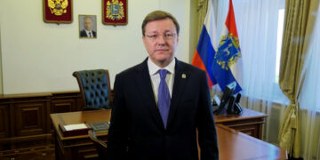 Губернатор Самарской области Дмитрий Азаров покидает свой пост